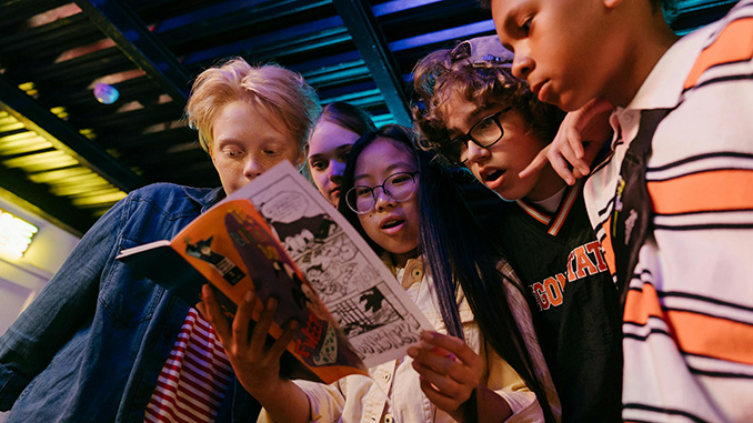 buku fiksi pengurang stres dengan mengajak remaja menjelajah imajinasi