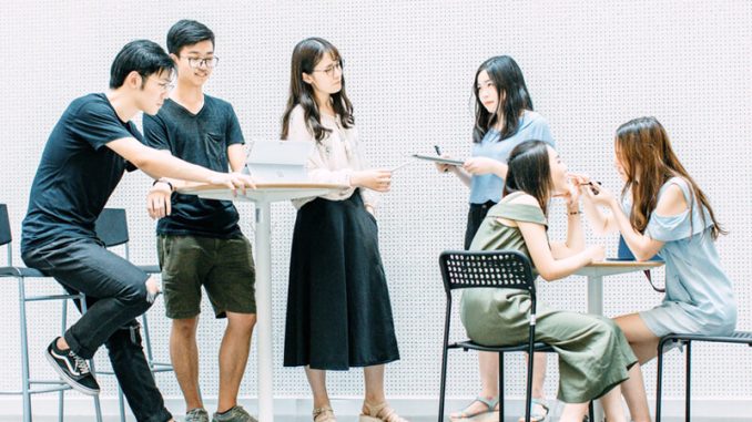 Mari mengenal alat interpreter yang sangat berguna untuk memahami materi di seminar maupun pertemuan dengan benar tanpa salah makna